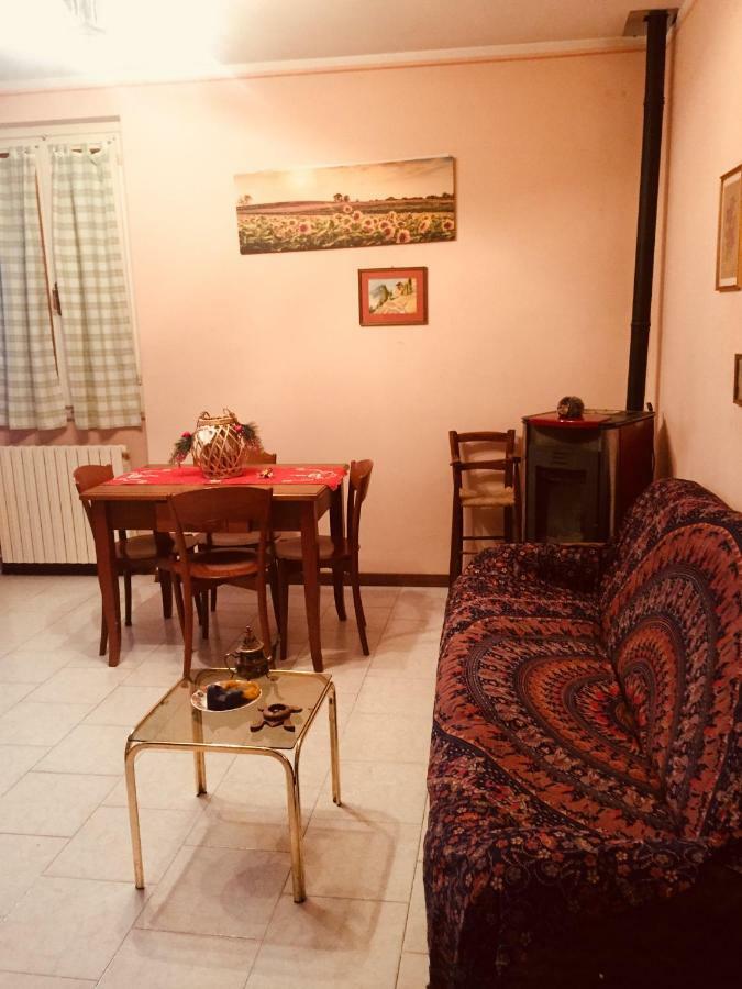 カステル・リタルディIl Girasoleアパートメント エクステリア 写真